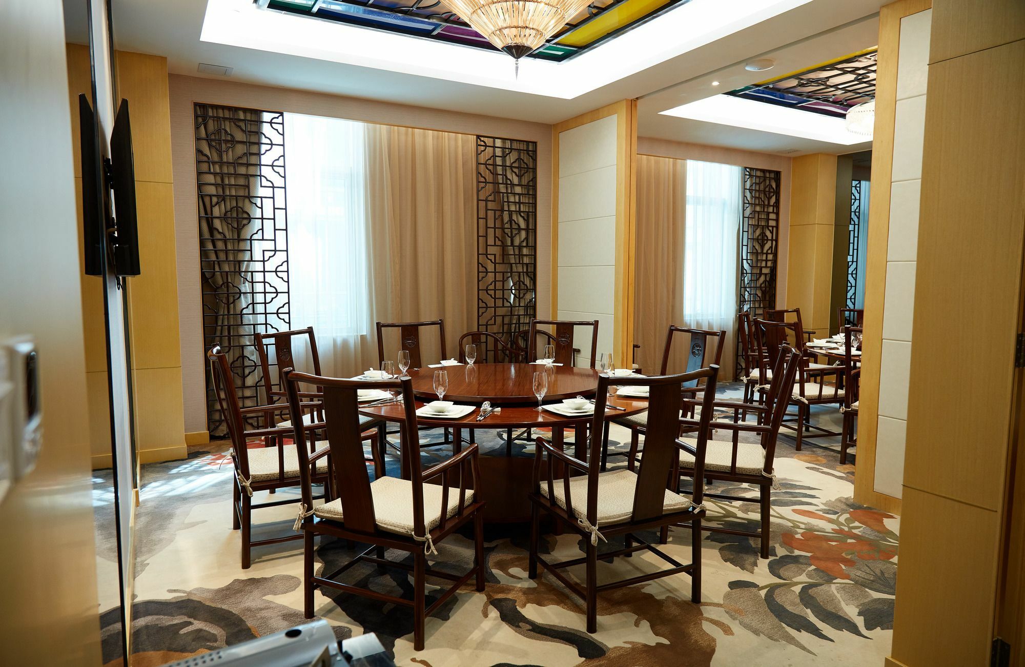 The Thousand Lantern Lake Hotel Фошан Екстериор снимка